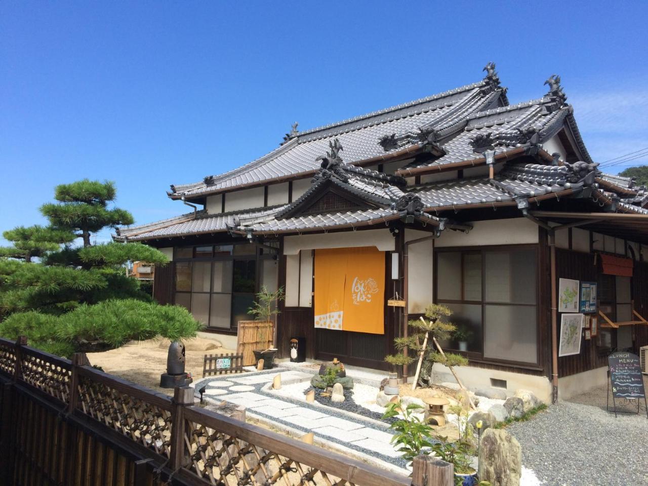 しまなみ海道お宿ぽんぽこ Imabari Railway Station Esterno foto